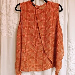 Sleeveless shirt 🧡 orange/red pattern